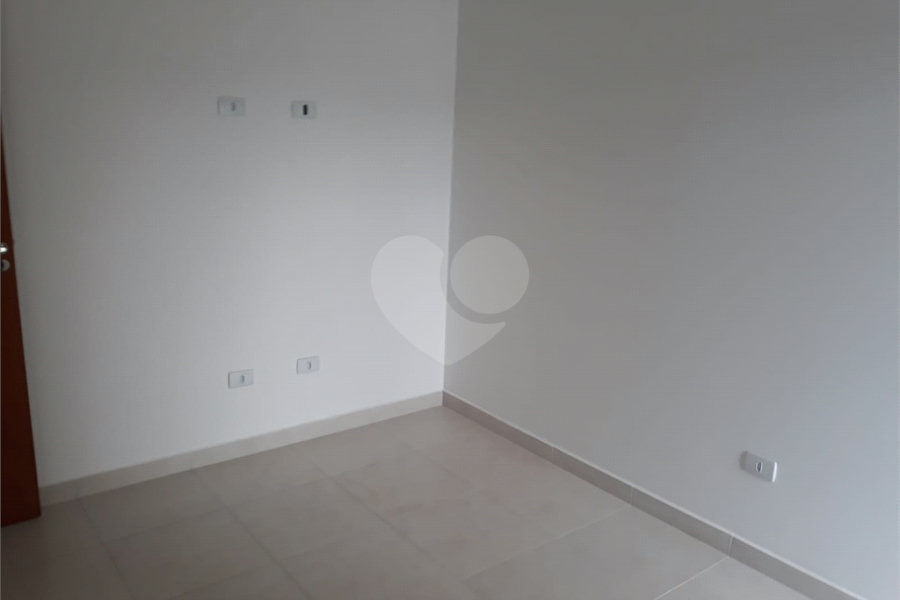 Casa à venda com 2 suítes no condomínio Casa de Pedra, São Paulo - SP