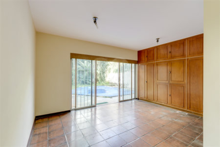 Casa à venda com 4 quartos, sendo 3 suítes, em Jardim Marajoara, São Paulo, SP