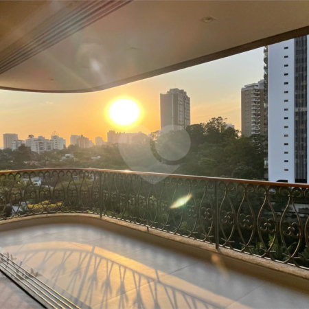 Apartamento à venda com 4 suítes em Alto da Boa Vista, São Paulo, SP