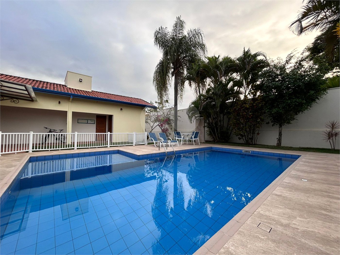 Casa à venda com 5 quartos, sendo 2 suítes, em Parque Residencial Colina das Estrelas, Tatuí, SP