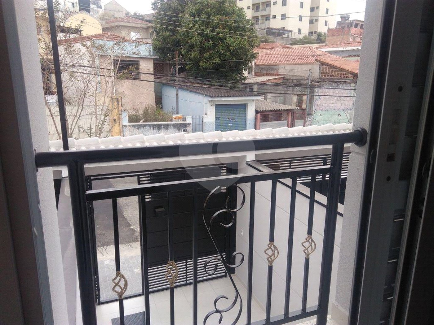 Casa à venda com 3 quartos, sendo 1 suíte, no condomínio Professora Romilde Nogueira de Sá, São Paulo - SP