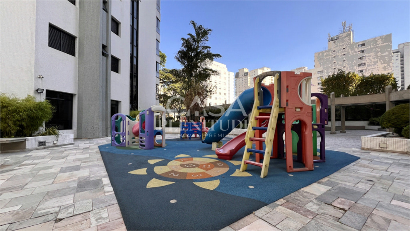 Apartamento à venda com 4 quartos, sendo 1 suíte,  em Vila Mariana, São Paulo, SP