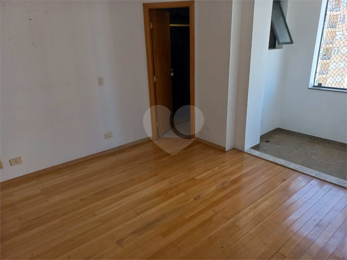 Apartamento à venda com 3 quartos, sendo 2 suítes, em Santana, São Paulo, SP