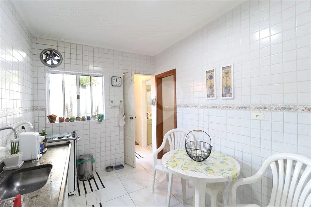 Casa à venda com 3 quartos, sendo 1 suíte,  em Vila Medeiros, São Paulo, SP