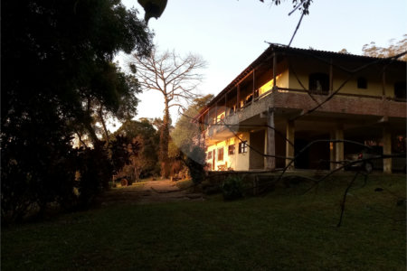 Sítio à venda com 6 quartos no Centro, Mogi das Cruzes, SP