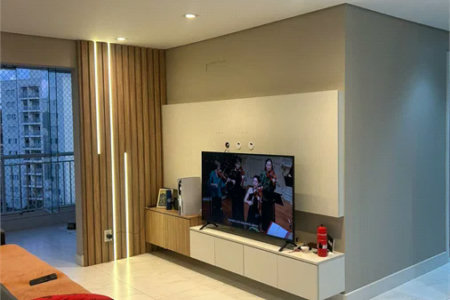 Apartamento à venda com 3 quartos, sendo 1 suíte,  em Jardim Vazani, São Paulo, SP