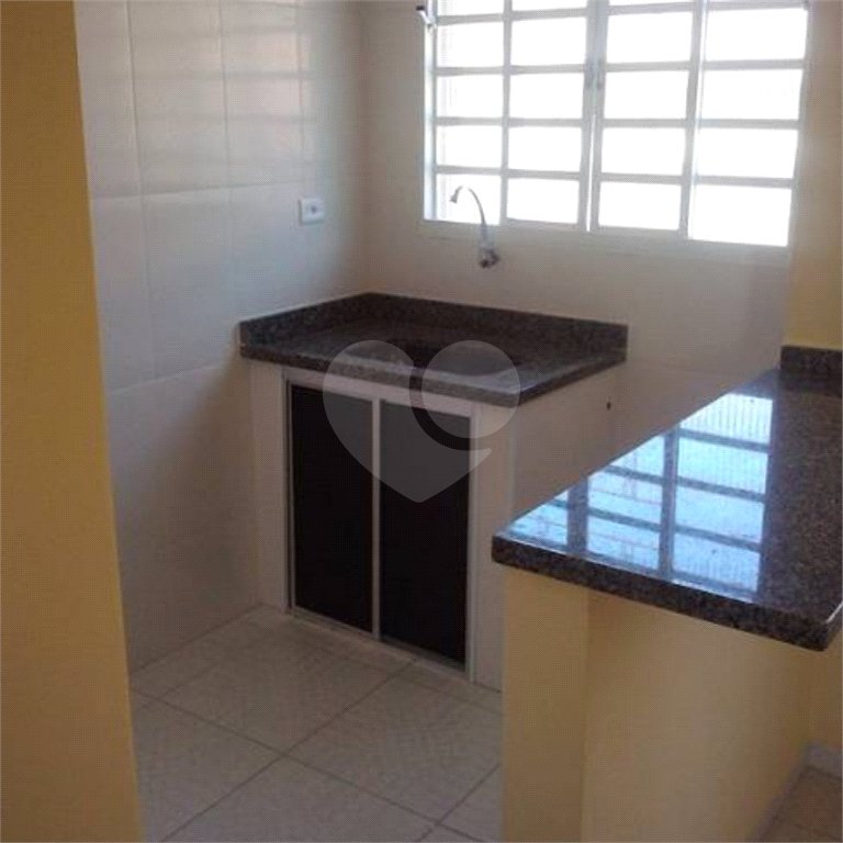 Prédio à venda com 1 quarto em Jaraguá, São Paulo, SP
