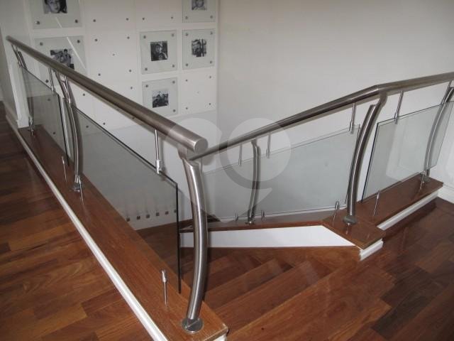 Casa à venda ou para alugar com 4 suítes no condomínio Villa Imperial, São Paulo - SP