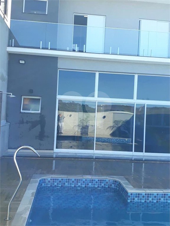 Sobrado à venda com 1 quarto, sendo 3 suítes, em Condomínio Residencial Euroville II, Bragança Paulista, SP