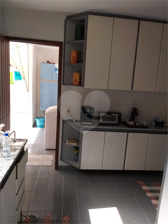 Casa à venda com 4 quartos, sendo 2 suítes, no condomínio Vila Panamericana, São Paulo - SP