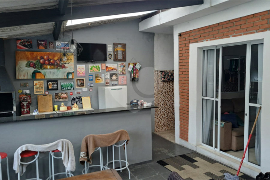Casa à venda com 4 quartos no Centro, Mairiporã, SP