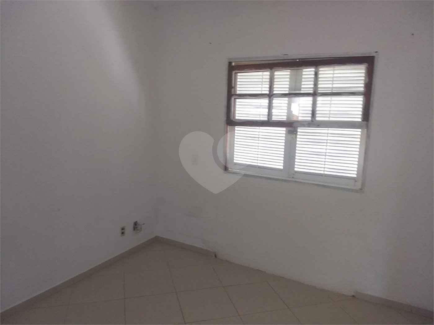 Casa à venda com 2 suítes em Bosque, Vinhedo, SP