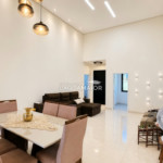 Casa à venda com 3 quartos, sendo 3 suítes, no condomínio Residencial Costa Leste, Três Lagoas - MS