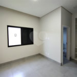 Casa à venda com 3 suítes no condomínio Residencial Golden Ville, Itapetininga - SP