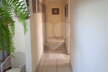 Casa à venda com 8 quartos, sendo 3 suítes, em Jardim Terceiro Centenário, Atibaia, SP