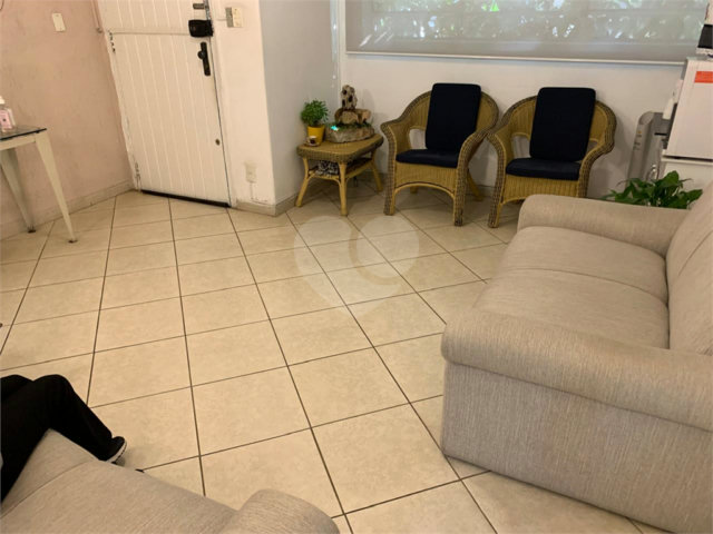 Sobrado à venda com 2 quartos em Moema, São Paulo, SP
