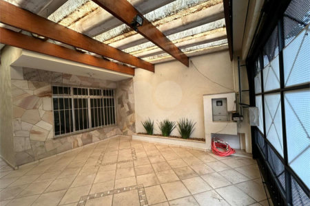 Sobrado à venda com 3 quartos, sendo 1 suíte,  em Jardim Bonfiglioli, São Paulo, SP