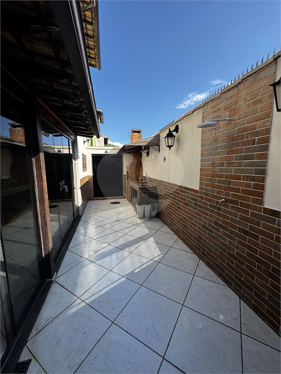 Casa à venda com 3 quartos, sendo 1 suíte, no condomínio Village da Posse, Rio de Janeiro - RJ