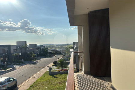 Casa à venda com 3 suítes no condomínio Jardim Residencial Dona Maria José, Indaiatuba - SP