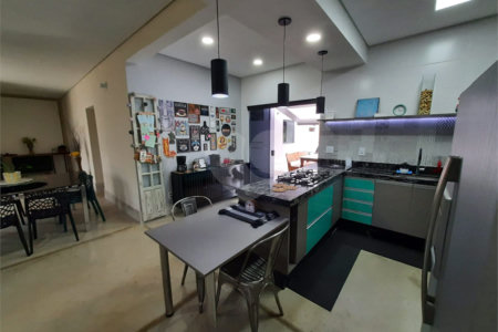 Terreno à venda com 3 quartos, sendo 1 suíte, no condomínio Portal Ouro Verde, Atibaia - SP
