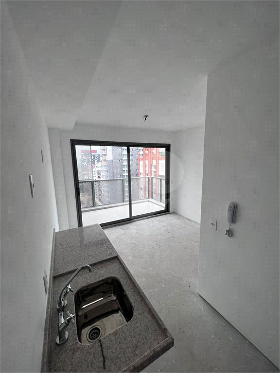 Apartamento à venda com 1 quarto em Cerqueira César, São Paulo, SP