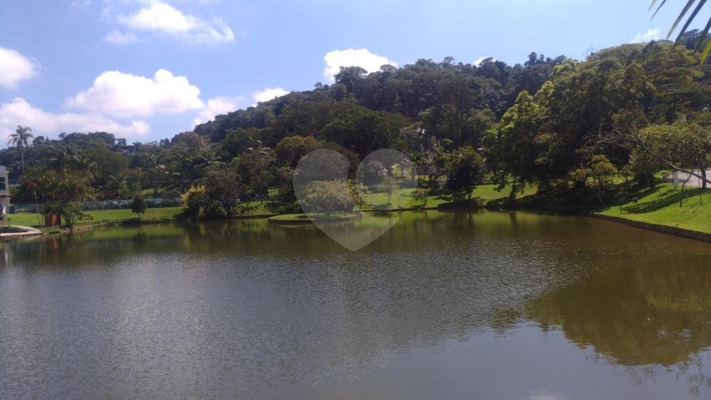 Casa à venda com 5 suítes em Arujázinho I, Ii e Iii, Arujá, SP