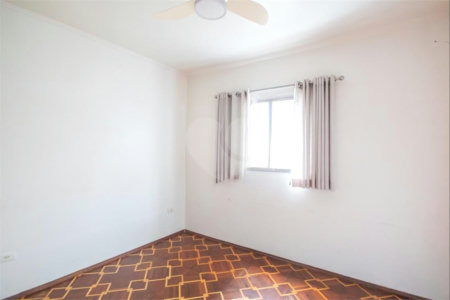 Casa à venda com 206m², 3 quartos e 2 vagas