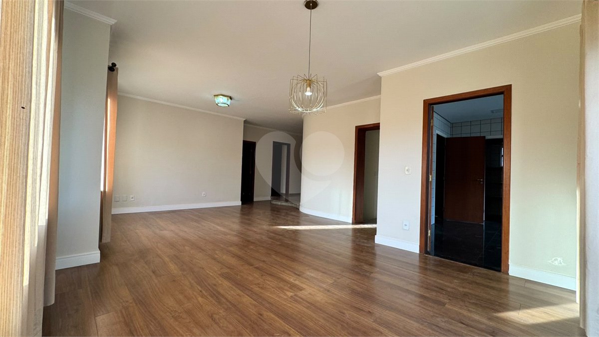 Casa à venda ou para alugar com 3 quartos, sendo 1 suíte, em Jardim Paulista, Atibaia, SP