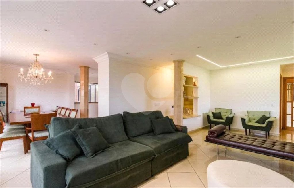Apartamento à venda com 4 quartos, sendo 3 suítes,  em Vila Suzana, São Paulo, SP