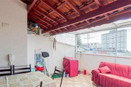 Casa à venda com 2 suítes no condomínio Residencial Flor de Lis, São Paulo - SP