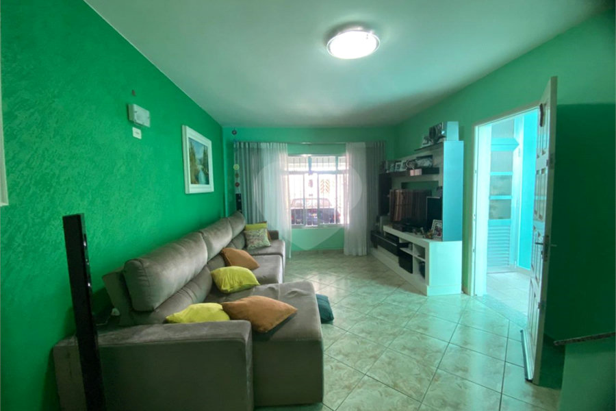 Sobrado à venda com 3 quartos em Vila Medeiros, São Paulo, SP