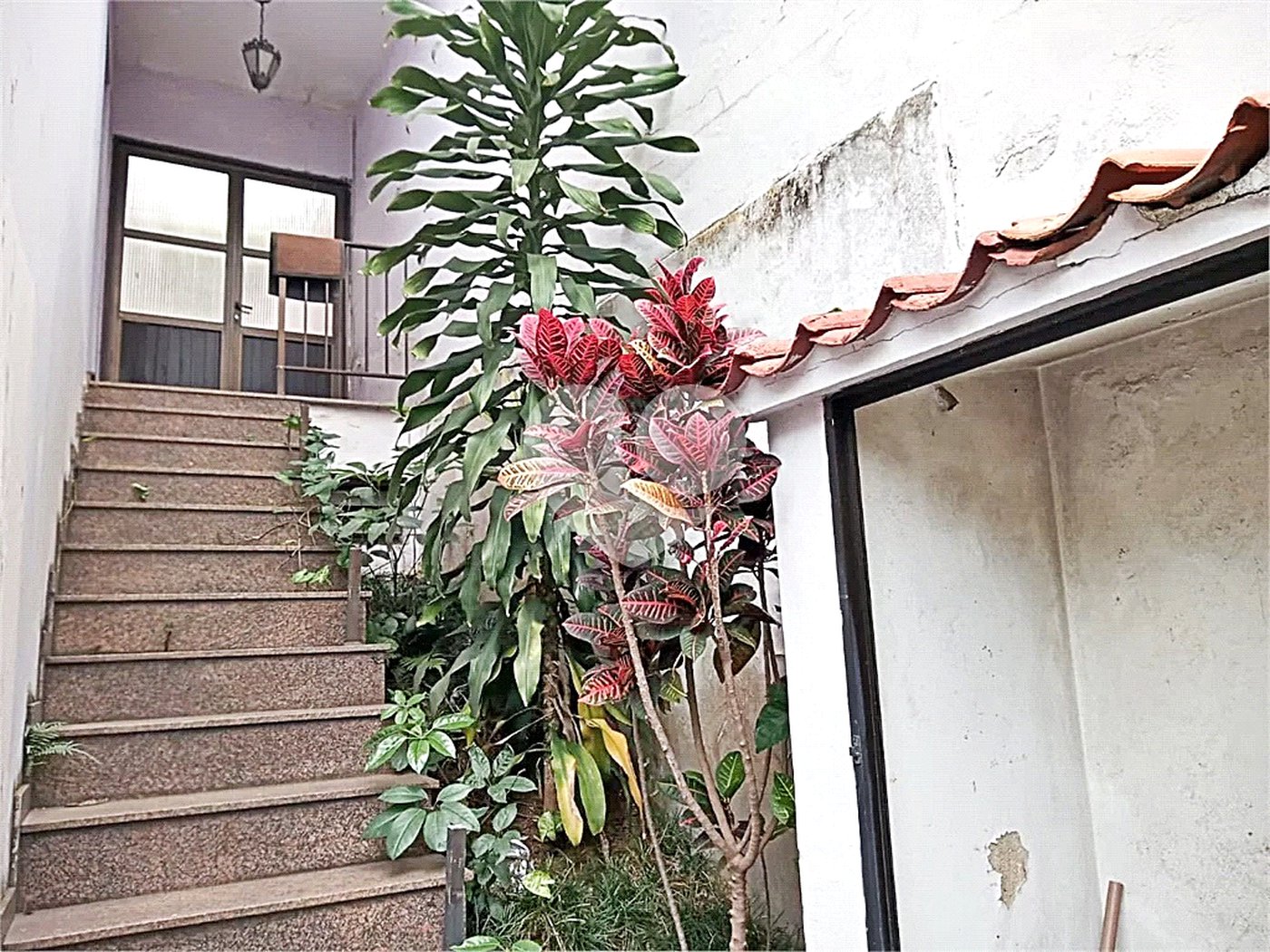 Sobrado à venda ou para alugar com 4 quartos, sendo 1 suíte, em Jardim Franca, São Paulo, SP