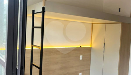 Flat à venda ou para alugar com 1 quarto em Perdizes, São Paulo, SP