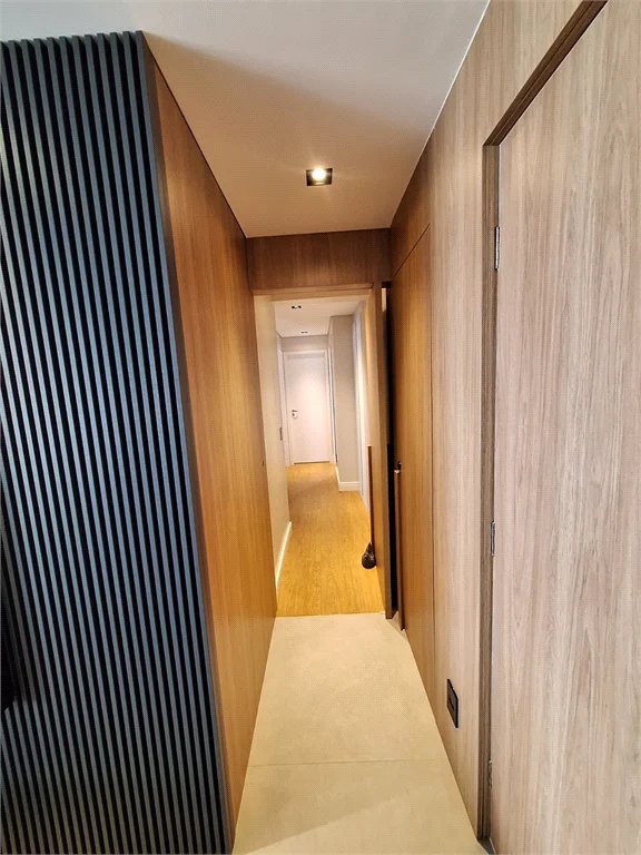Apartamento à venda com 4 quartos, sendo 2 suítes, em Vila Anastácio, São Paulo, SP