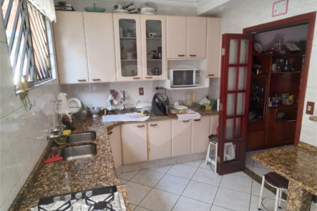 Casa à venda com 3 quartos, sendo 1 suíte, em Vila Santana, Sorocaba, SP