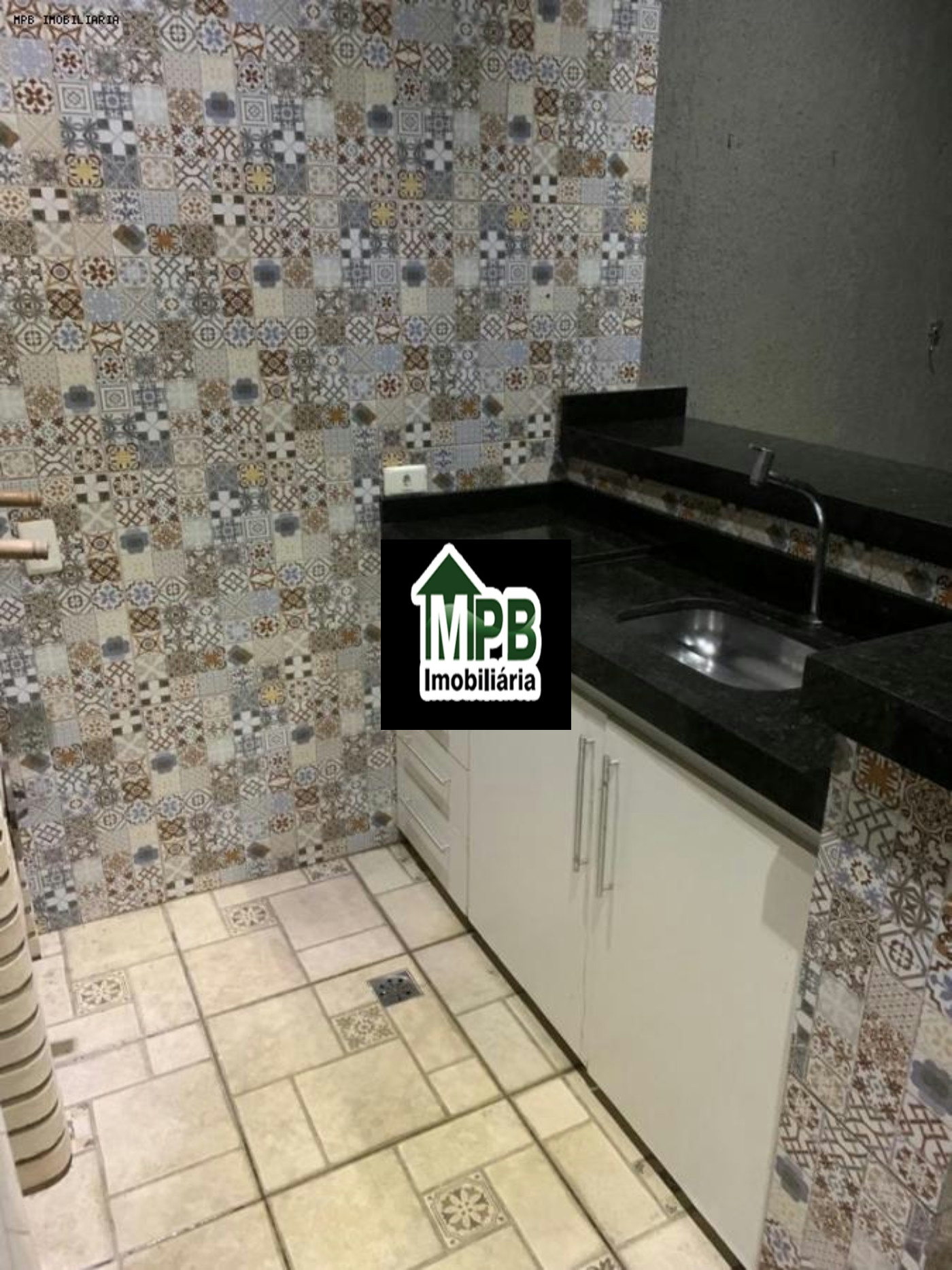 Casa à venda com 2 quartos, sendo 1 suíte,  no condomínio Horto Florestal 2, Sorocaba - SP