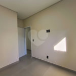 Casa à venda com 3 quartos, sendo 1 suíte, no condomínio Horto Florestal Villagio, Sorocaba - SP