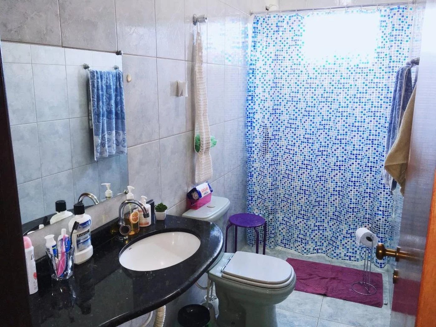 Sobrado à venda com 4 quartos, sendo 1 suíte,  em Jardim Sarah, São Paulo, SP