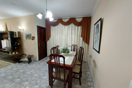 Sobrado à venda com 6 quartos, sendo 2 suítes, em Jardim São Paulo(zona Norte), São Paulo, SP
