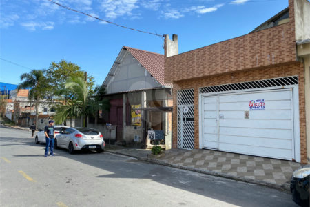 Casa à venda com 2 quartos, sendo 1 suíte, em Jardim Santa Inês, Suzano, SP