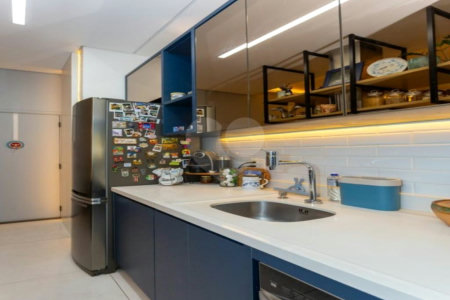 Apartamento à venda com 2 quartos, sendo 1 suíte,  em Cambuci, São Paulo, SP