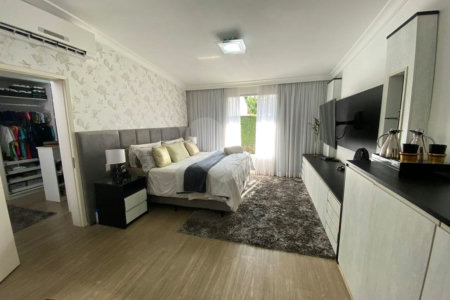 Casa à venda com 4 suítes em Vila Oliveira, Mogi das Cruzes, SP