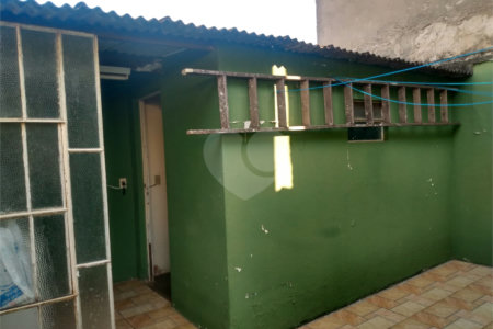 Casa à venda com 2 quartos em Vila Aurora, Itapetininga, SP