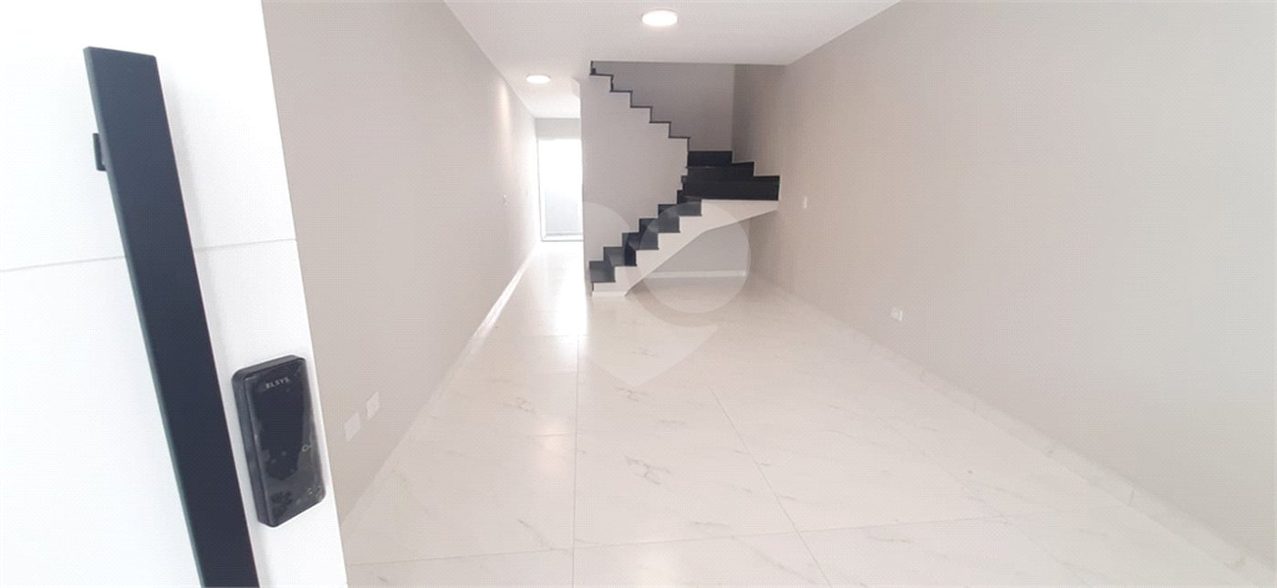 Sobrado à venda com 3 quartos, sendo 1 suíte, em Vila Medeiros, São Paulo, SP