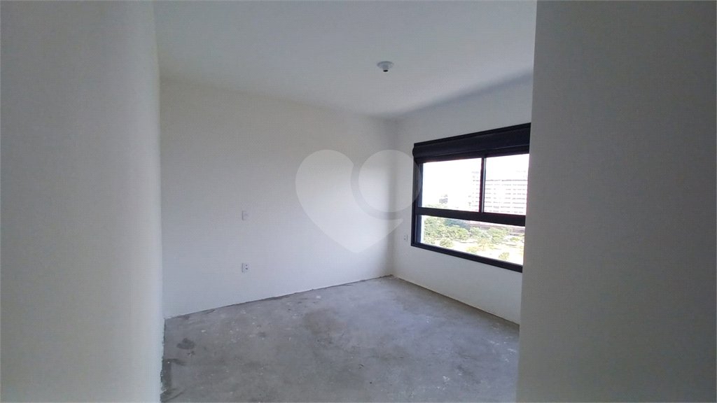 Apartamento à venda com 4 quartos, sendo 2 suítes,  em Água Branca, São Paulo, SP