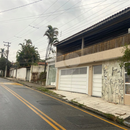 Casa Térrea à venda com 3 quartos, sendo 1 suíte, em Sitio Paredão, Ferraz de Vasconcelos, SP