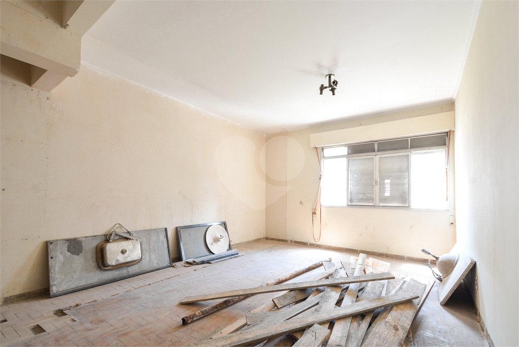 Apartamento à venda com 4 quartos, sendo 3 suítes, em Consolação, São Paulo, SP