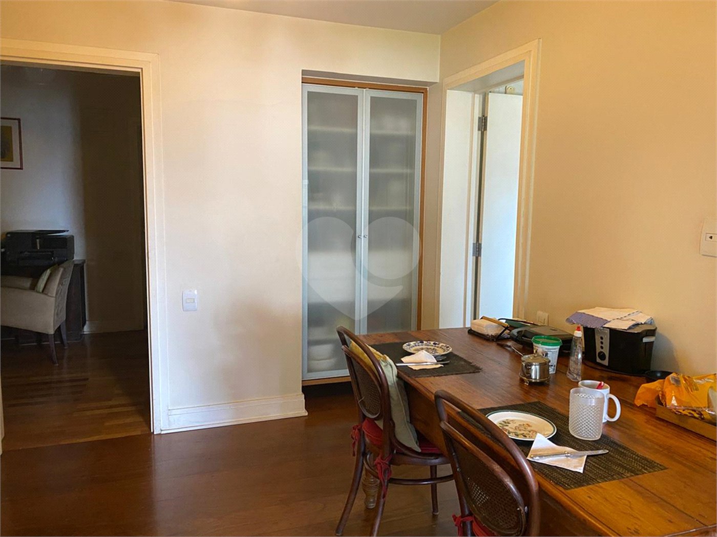 Apartamento à venda com 4 quartos, sendo 3 suítes, em Vila Morumbi, São Paulo, SP