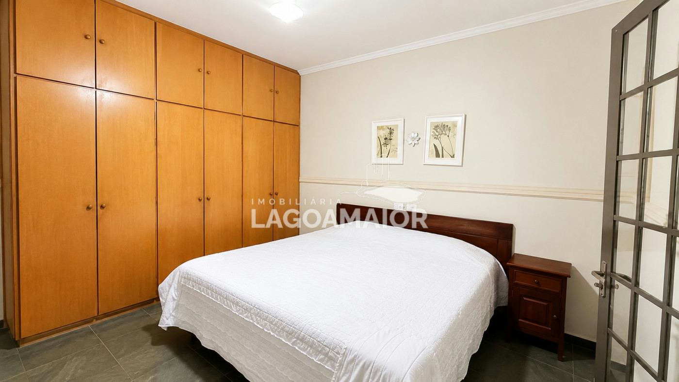 Casa à venda com 6 quartos, sendo 3 suítes,  em Santos Dumont, Três Lagoas, MS
