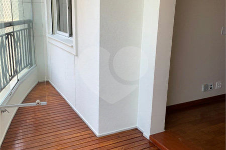 Apartamento à venda com 2 quartos, sendo 1 suíte,  em Indianópolis, São Paulo, SP